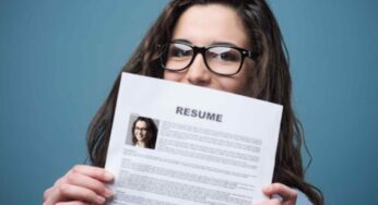 EJEMPLO DE CURRICULUM VITAE